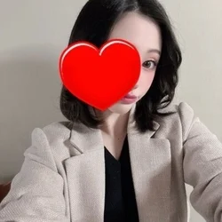 休日はオイルマッサージで癒されましょう...