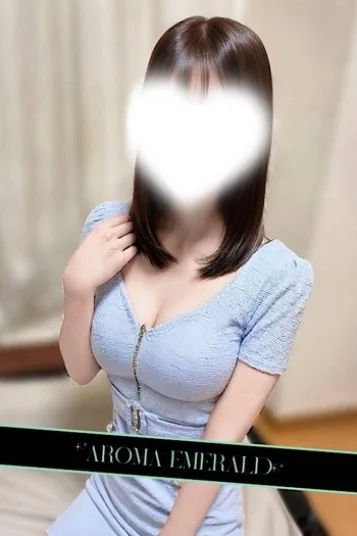 雪乃めぐ