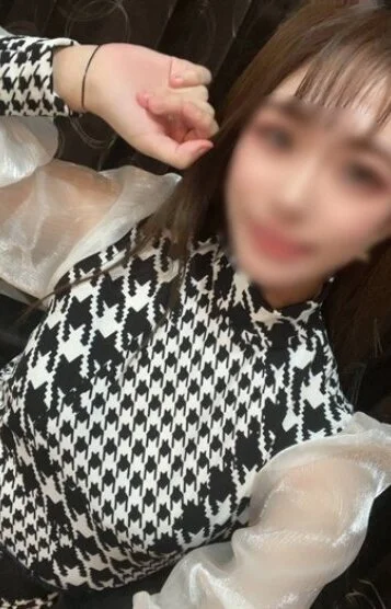 茜(あかね)