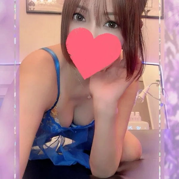 本日 19:00〜00:00出勤です♡