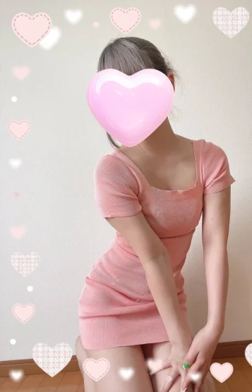 小鳥遊ここ