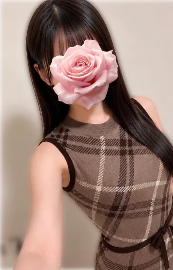藤咲ももな