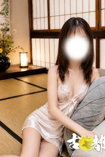 瀬名　彩加