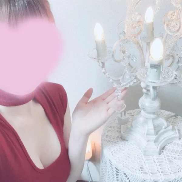 ひな出勤してます🩷💚🩵🧡