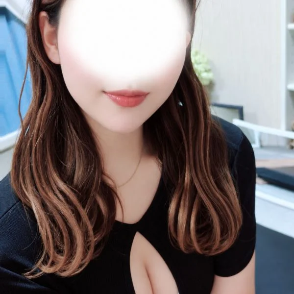 昼職頑張ってます！