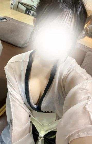 夏木（なつき） ひな