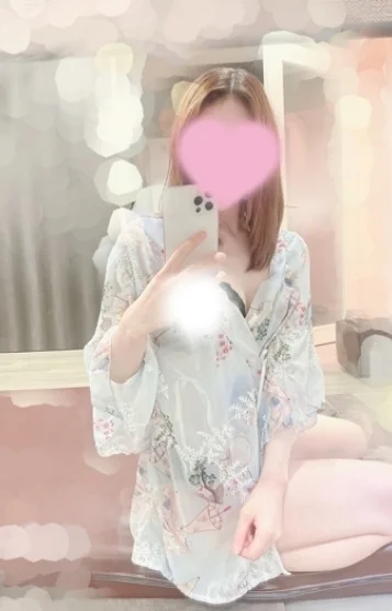 葉月(はづき) えま