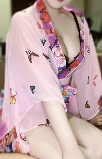 椿(つばき) はに