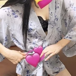 スラリとした美脚♡色気たっぷりの美貌の艶美人♡夢咲みな姫