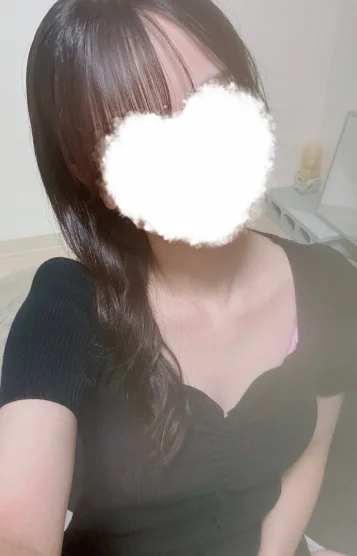 ゆりな