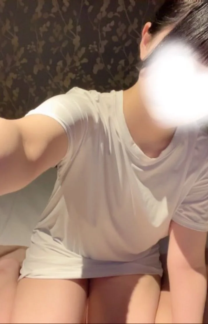 今から〜23時30分・1時40分〜 空いてます♡‬
