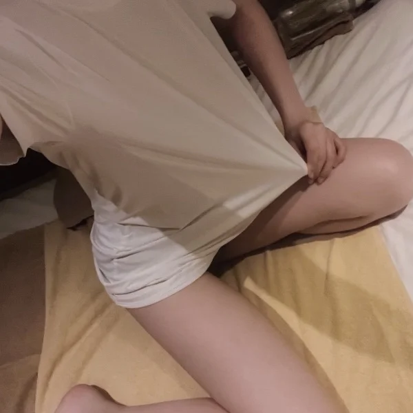 明日もいます♡♡