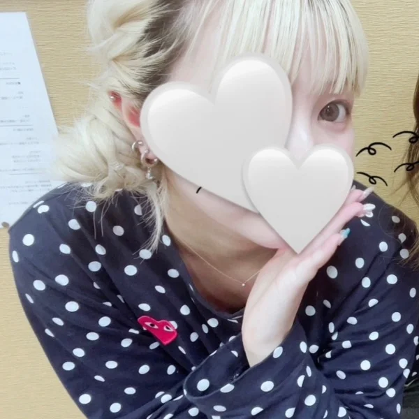 本日19時30分より出勤してます♡