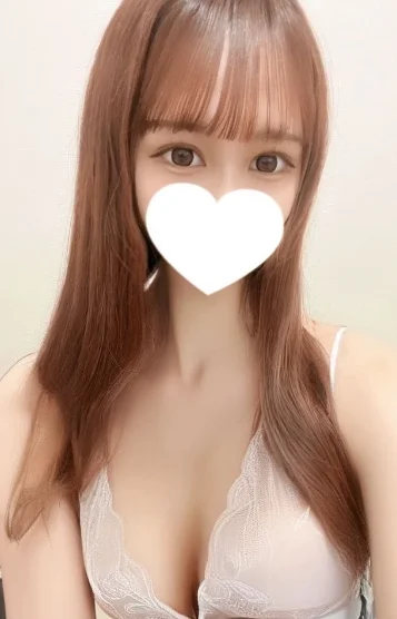 なお 激カワ美女
