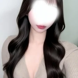 望月ゆゆ