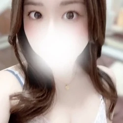 愛沢りおな