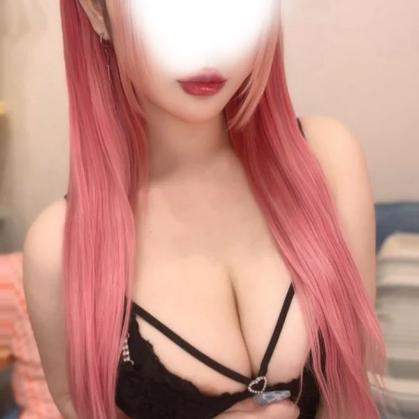 来てくれたら枯れるまで気持ちよくさせちゃいますね🍌💦