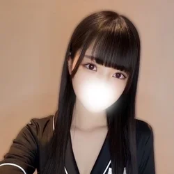 － 柔らかな笑顔に、心ほどける“静謐な...