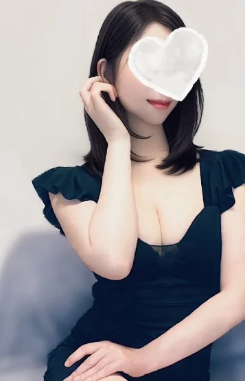 泉まりあ
