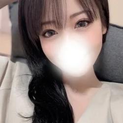 鈴村ねおん