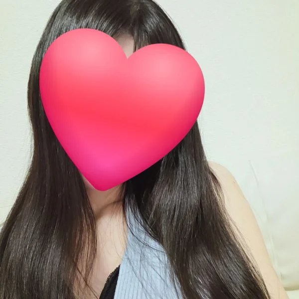 本日11:00〜17:00出勤してます🫶