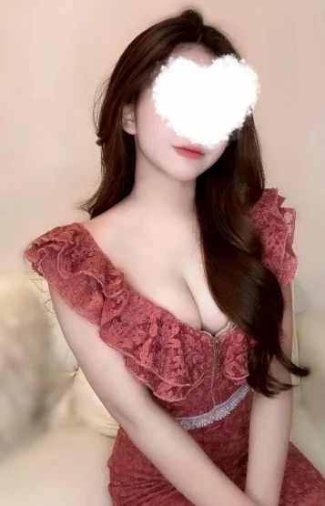 七瀬 しずく