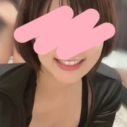 山下セラピスト