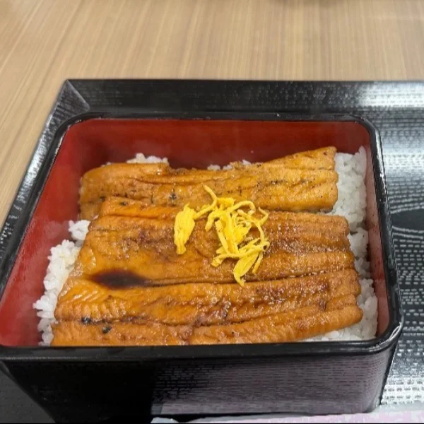 本日出勤してます♡