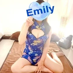 エミリーです☆