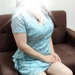 ✨美魔女と過ごす…甘く魅惑なひと時…✨