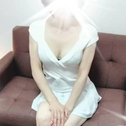 ✨美魔女と過ごす…甘く魅惑なひと時…✨