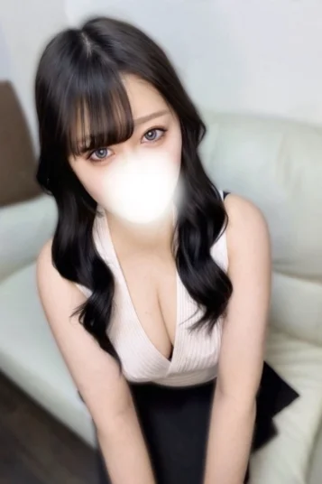 田所まゆ
