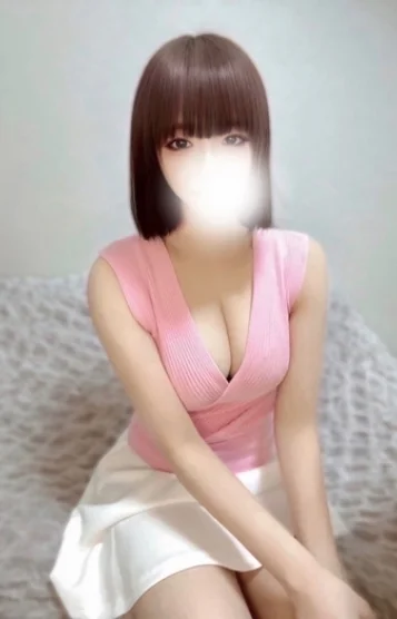 鹿目りあな