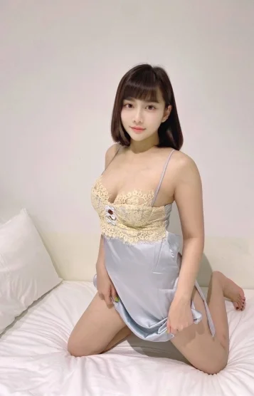 なな.