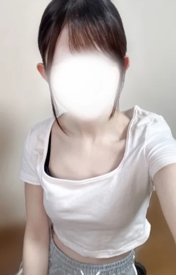莉々(りり)- G