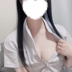 夢野まなか