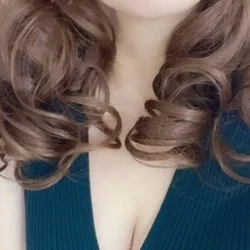 宮脇えみ