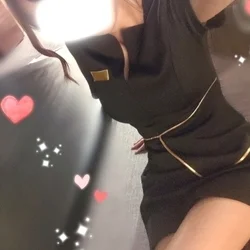 かえで♡麗しの美脚♡