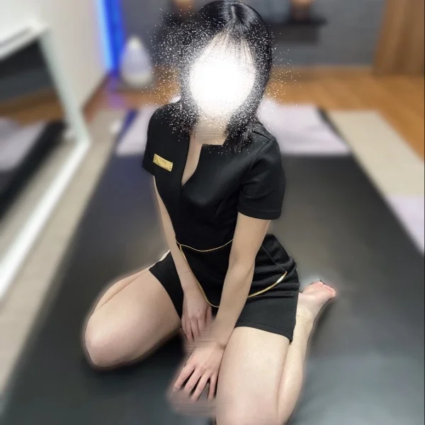 \(* ॑꒳ ॑* )/