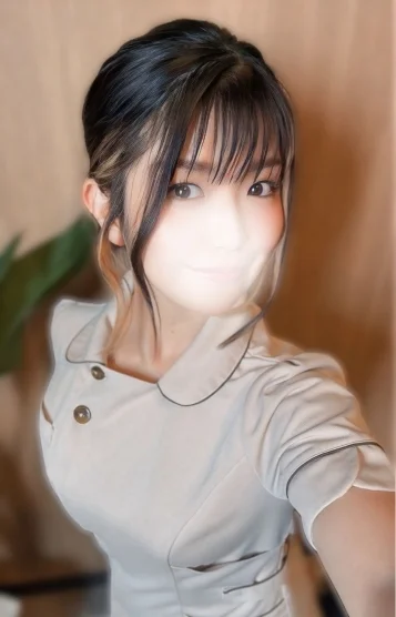 辻かれん