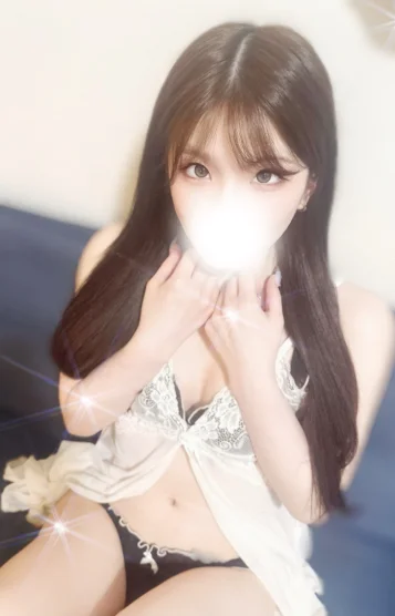 なつほ(新人)