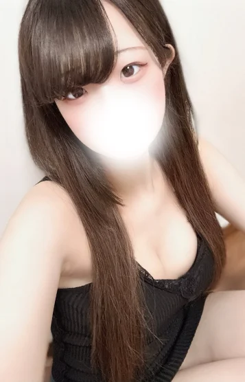 なな(新人)