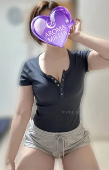卯月しゅう