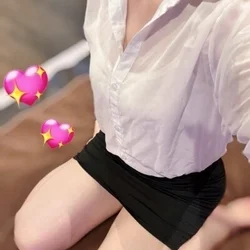 ゆうなです！