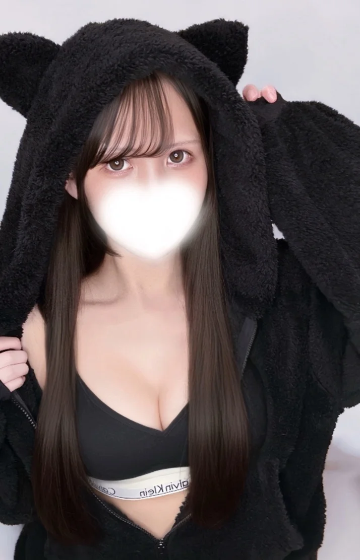 出勤中₍^- ·̫ -^‬₎