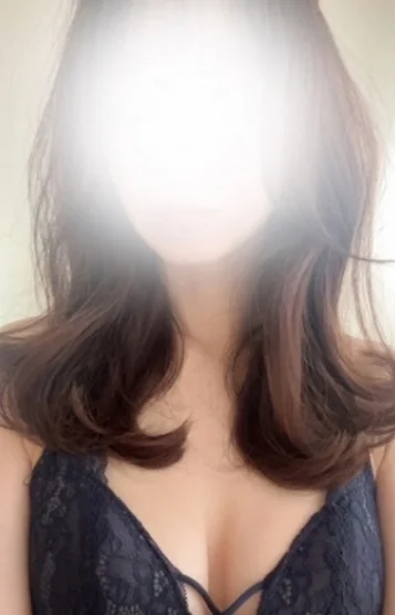 雫 彩葉