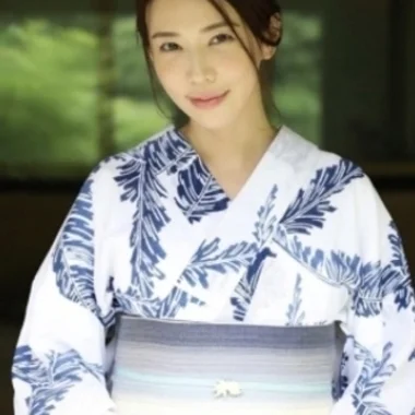 蝶　ゆり子>の写真