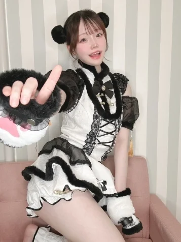 愛沢ここあ