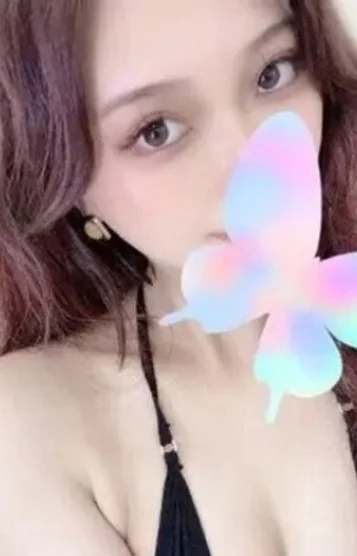 ローラ