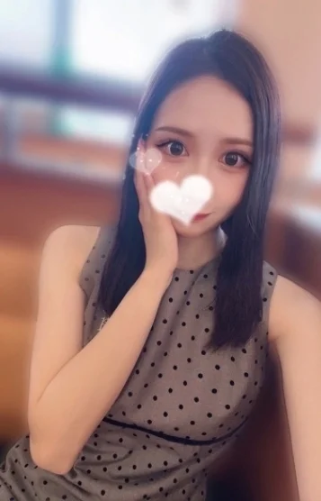 夜桜 ゆら